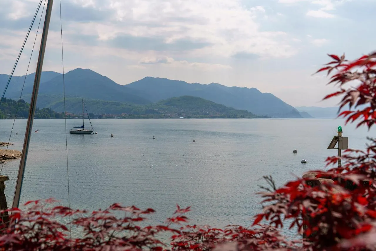 Casa Vacanza Acqua Dolce Maccagno 0*,  Italy